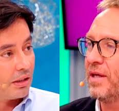 Es bajo este contexto que rodolfo carter intentó explicar lo que sucedió políticamente el día de ayer entre el partido comunista, el frente amplio y la ex concertación, realizando una sexista analogía: No Nos Tire La Pelota A Nosotros De Una Situacion Que Tiene Ver Primero Con Las Autoridades El Fuerte Parele De Martin Carcamo Al Alcalde Rodolfo Carter Glamorama
