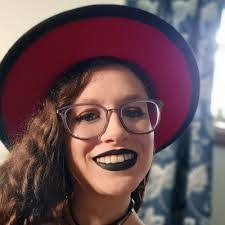 Ariel Doyle's Instagram, Twitter & Facebook