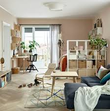 But this renovation by julie nabucet architectures pulls it off. Ikea Mobel 33 Originelle Ideen Nach Skandinavischer Art Fresh Ideen Fur Das Interieur Dekoration Und Landschaft Apartment Interior Apartment Living Room Apartment Room