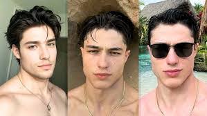 Gabrielle Graf's Instagram, Twitter & Facebook