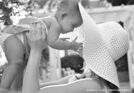 Ashley cain and azaylia courtesy of ashley cain/instagram. Mom And Daughter Ashley Cain Photography Fall Pictures Baby Face Photography Inspiration