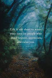 Spend Your Life With People Who Make You Smile Life Is Too Short Quotes Value Quotes Appreciation Quotes