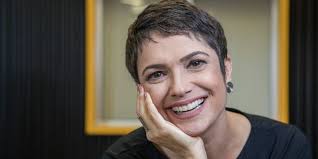 Sim, você piscou a filha de sandra annenberg e ernesto paglia já se formou no sensino médio! Sandra Annenberg E Alvo Da Cnn Diario Do Estado