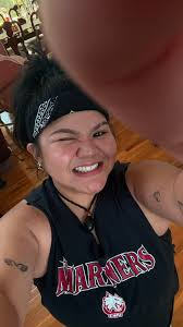 hello!! I'm a young 20 year old ♏️ 🥰I'm Lookin for a place to move down 2  the cities and also lookin for friends !! I have a budget but I can