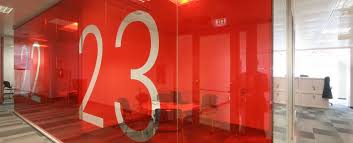Oracle Design Glass Wall Architecture