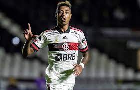 Learn all about the career and achievements of bruno henrique at scores24.live! Rei Dos Classicos Bruno Henrique Iguala Marca De Romario A Gazeta