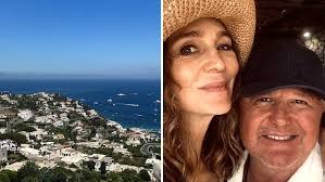 Australian artist John Olsen's son Tim sparks rumours he is dating Olivia  Newton's niece Tottie Goldsmith as they enjoy romantic European holiday