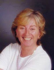 Lesley Kearney's Instagram, Twitter & Facebook