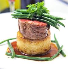 Fine Dining Plate Presentation Beef With Potato And Madeira Sauce Fine Green Beans On A White Fine Dining Recipes Food Presentation Food Plating