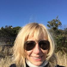 BeingJules (@julzeez)