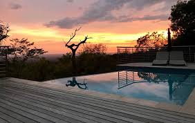 From the atlantic city boardwalk, to las vegas' treasure island resort, to your own backyard, nothing keeps its integrity or lasts as long as advantage ipe decking ™. Timber Decking 7 Of The Most Popular Timber Species For Decks On The Deck