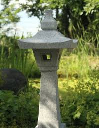 Bastuoas på asia spa här kan du njuta av flera sorters bastubad, ta ett uppfriskande dopp i kallkaret eller uppleva vår tropiska regndusch. Japanskt Hus Shizendou 95cm Dammprodukter Se