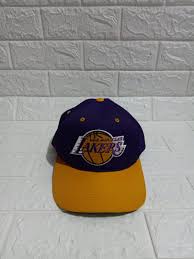 We offer new designs with bold team logos and a variety of fits. Vintage Los Angeles Lakers Gcc G Cap Snapback Hat Men S Fashion Accessories Caps Hats On Carousell
