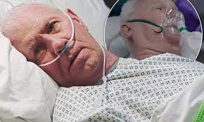 Casualty fans left 'sobbing' as iconic character Charlie Fairhead bows out  after being brutally stabbed