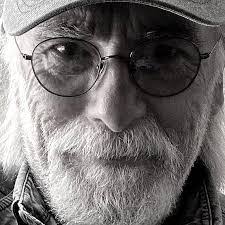 Philip Singer's Instagram, Twitter & Facebook