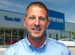 Tom Ahl Hyundai Staff