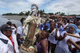 Este sábado se celebra el día mundial del emoji y aunque los más jóvenes en estados unidos piensen que el emoji de la risa ya no está de moda, sigue siendo el más. Cada 16 De Julio Se Celebra El Dia De La Virgen Del Carmen Otras Ciudades Colombia Eltiempo Com
