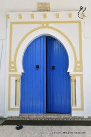 Tunisie Cote Terre Et Mer Porte Bleue A Aousja Bizerte Beautiful Doors Tunisia Landscape