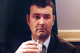 Phil Mealey features