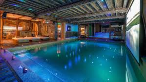 Exceptional standards of service and cuisine, and chalets so abundant. Our Super Luxury Ski Chalets Ski Line