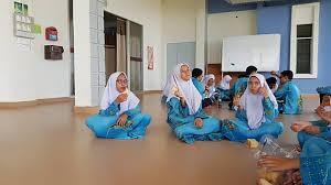 Bersyukur seadanya persembahan raya form 5 smk shah alam 2019. Mrsm Sas Kuala Kangsar Form 2 2019 Santai 2019