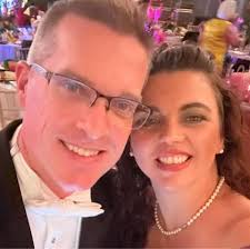 Bee farm for hands-on learning experience?