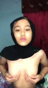 HIJAB 18 TAHUN BUGIL - EPORNER