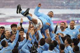 Aguero went on to become city's top goalscorer ever, with 257 goals from 384 appearances. Sergio Aguero Signs Off In Style As Manchester City Celebrate Epl Title With Everton Rout The Financial Express