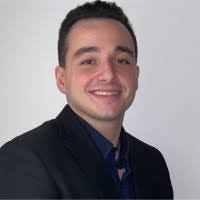 800+ profilů „Assous“