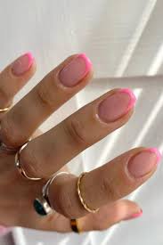 The classic french manicure whit white tips looks great on all length of nails. 54 Pretty French Tip Nails Art For Short Nail Shape Design Art 2021