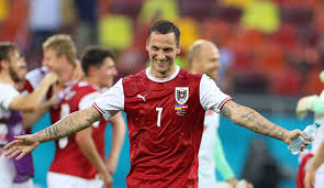 Breaking news headlines about marko arnautovic, linking to 1,000s of sources around the world, on newsnow: Marko Arnautovic Unter Den Schnapsbrennern Osterreichische Marillen Serbische Pflaumen