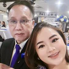 Paj Ntshua Lee (@hlub.ncotsoov.16) • Facebook