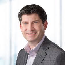 Ryan Niles's Instagram, Twitter & Facebook