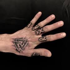 Slavyanskie I Skandinavskie Tatuirovki Eskizy S Photos Tatu S Runami Nordicheskie Tatuirovki Tatuirovki Vikingov