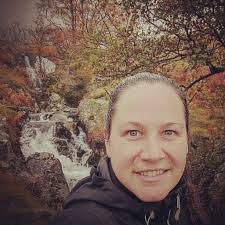 Amy Haworth's Instagram, Twitter & Facebook