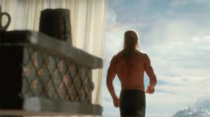 A Question For The Ladies Chris Hemsworth Or Tom Hiddleston Chris Hemsworth Chris Hemsworth Shirtless Chris Hemsworth Thor