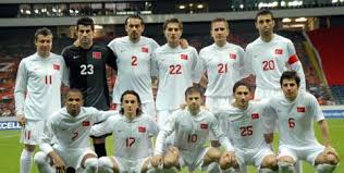 A milli futbol takımı, galler maçı hazırlıklarını sürdürdü. Milli Takimin Ana Sponsoru Ulker Oldu