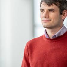 Robin Walters's Instagram, Twitter & Facebook