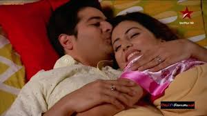 Yeh Rishta Kya Kehlata Hai Mein Akshara Aur Naitik Ka Forever  Romantic-Sex-South Africa Mein 4th April 2015