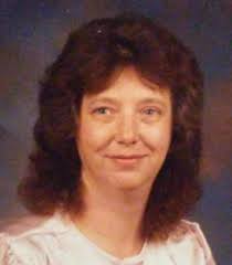 Search Wanda Helton Obituaries and Funeral Services