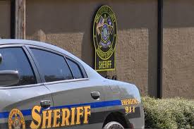 3 South Carolina deputies charged with making fake calls about finding dead  bodies while on duty