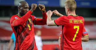 Kruip in de huid van de trainer, de scheidsrechter of geef je mening als echte analist. Herbekijk Tielemans Scoort Beauty En Courtois Blundert Alle Doelpunten Uit Belgie Denemarken Belgie Denemarken 4 2 Hln Be