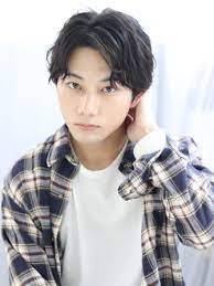 メンズ必見 彼氏の髪型がダサくて冷める 女子からモテる髪型とは bangs バングス パーマ メンズ ヘアスタイル メンズ パーマ