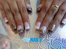 Por eso en mujer de 10 te queremos mostrar los diseños más bonitos y divertidos. Www Topnails Cl Unas Acrilicas Decoradas Animal Print Dorado