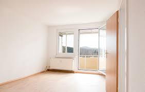 Nutzen sie die übersicht oben auf der seite oder die folgende abfrage, um ihre wunschwohnung in. Wohnungsbaugenossenschaft Gluck Auf Oederan Eg Wer Gut Wohnt Lebt Besser