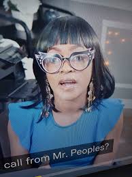 How long to notice secretary's disguise?