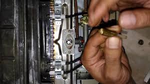 Otomatis menutup aliran gas dengan cepat bila api padam. Cara Memperbaiki Water Heater Gas Model Sistem Switch Magnet Youtube