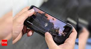 Free fire is the mobile battle royale game that can compete more with pubg mobile. Online Games With Friends 10 Multiplayer Games You Can Play With Your Friends And Family