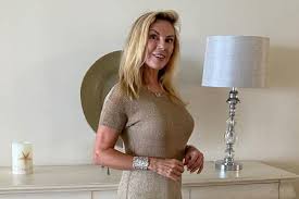 Oct 13, 2019 · piedmont comes from the italian word piemonte. Ramona Singer S Apartment See Inside Her Florida Digs Style Living