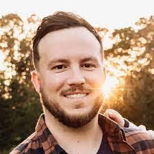 Shane Viola's Instagram, Twitter & Facebook